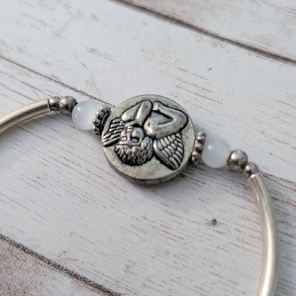 Stretch Bracelet Silver Tone with Cherub Charm - Picture 6 of 8